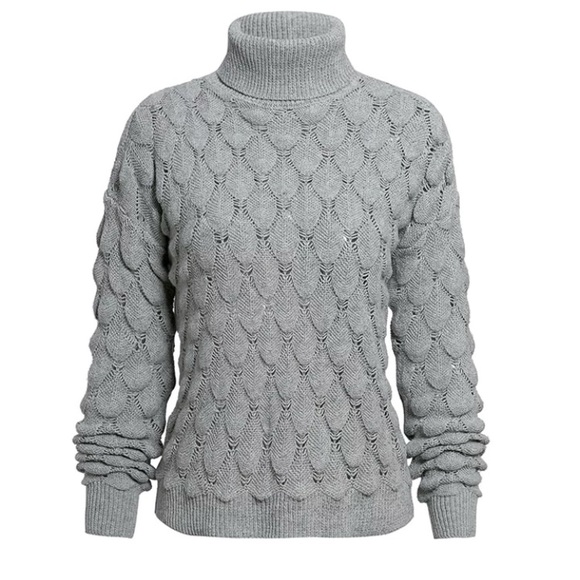 Gray Turtleneck Textured Scallop Knit Sweater - Picture 2 of 7